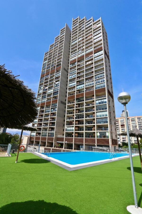 Mirador Del Mediterraneo Benidorm Luaran gambar